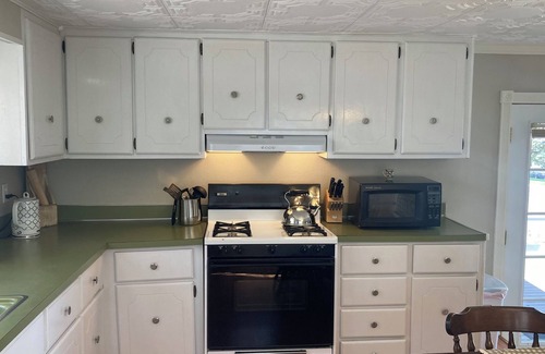 Pine Haven House | Pine Haven’s Secret Garden,n2 blocks from Keyhole State Park or Golf Course