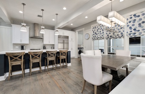 Forest District House | Pine Needles- Sleeps 12 in WaterColor!