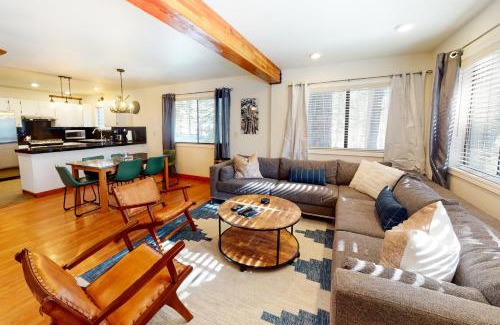 Truckee House | Pine Perch