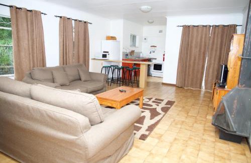 Lanseria Ski Chalet | Pine Valley