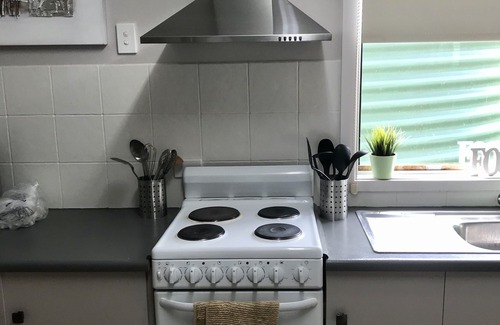 Emu Bay House | Pine View Holiday Rental -Emu Bay