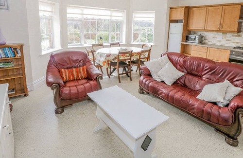 Clondra Cottage | PINE VIEW, pet friendly in Ballinamuck, County Longford