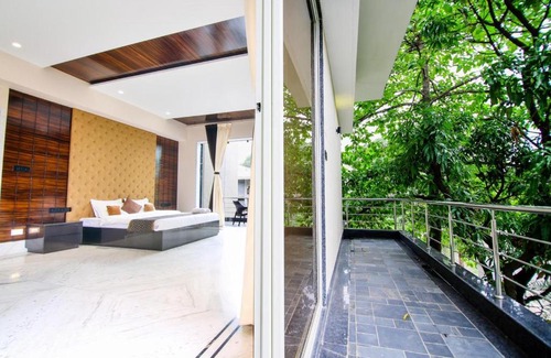 St.Stanislaus Villa Villa | Pine Villa- Blanca