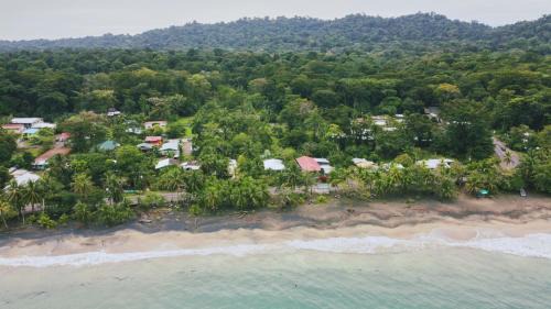 Manzanillo House | Pineapple house Manzanillo