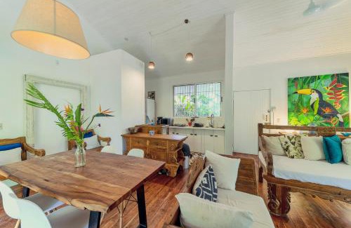 Manzanillo House | Pineapple house Manzanillo