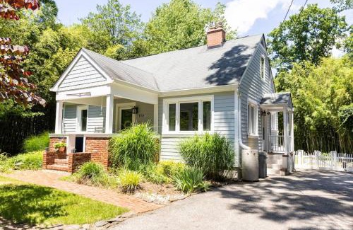 Annapolis House | Pinecrest Bungalow