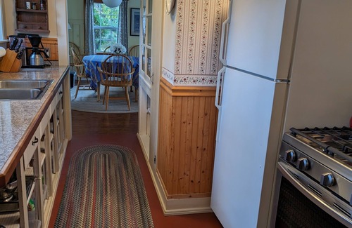 Bernard Cottage | Pinelodge Cottage -waterfront cottage -Acadia National Park/Mount Desert Island