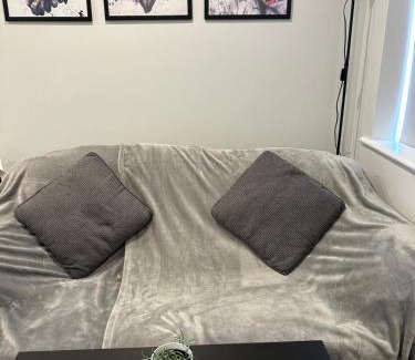 Wexford Apartment | Pineridge Snug