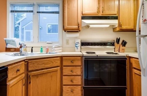 Chautauqua Condo | Pines #26 2 Bedroom Condo by Redawning