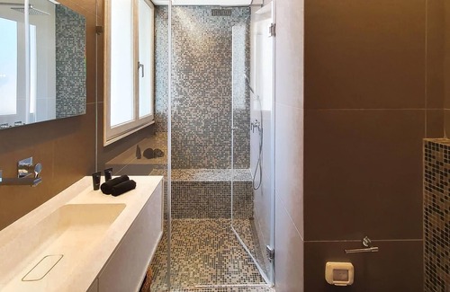 Neve Tzedek Apartment | Pines Belle in Tel Aviv-Yafo