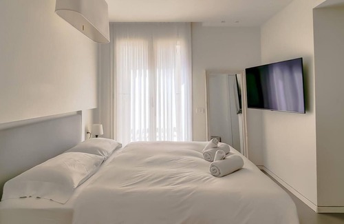 Neve Tzedek Apartment | Pines Belle in Tel Aviv-Yafo