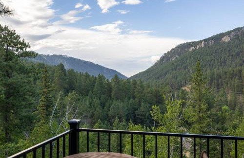 Lead House | Pines Cabin- A-Frame- Hot Tub-Sauna- Firepit