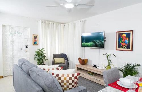 Beverly Hills Apartment | Pines Serenity Suites in Kingston 6
