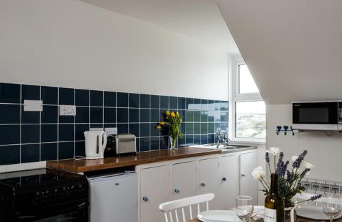 Trebetherick House | Pinewood 14