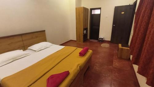 Karjat Hotel | Pinewood Resort