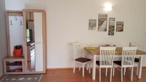 Vysne Ruzbachy Apartment | Pinewood Valley Oasis