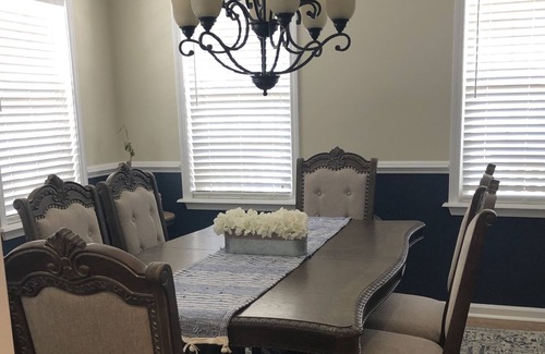 Jacksonville House | Piney Green Jacksonville NC Camp Lejeune Gated Outdoor fireplace Gameroom