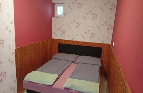 Soltvadkert Apartment | Pingpong Apartman