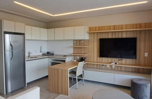 Pinheiros Apartment | Pinheiros Silver I Modern Studio in Faria Lima