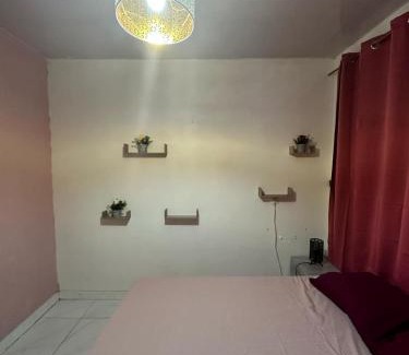 Punaauia Bed & Breakfast | Pink Bliss
