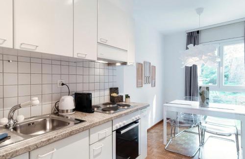Chiasso Apartment | Pink Flat 2 by Quokka 360 - At the border of Switzerland