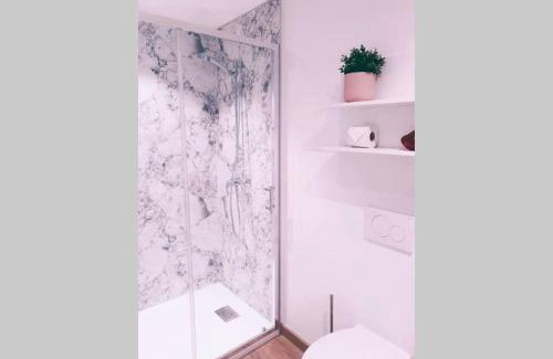 Nimy Apartment | Pink studio Mons ✓ TOP position !
