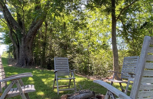 Pinnacle House | Pinnacle Cottage - 2 bedroom/1.5 bath - near Pilot Mountain State Park