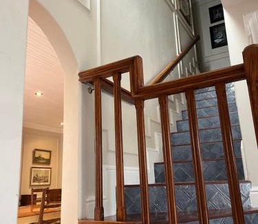 Constantia House | Pinoak Cottages - Constantia