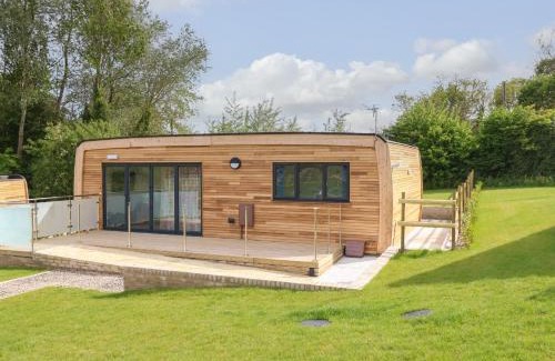 Nettlestone House | Pinot