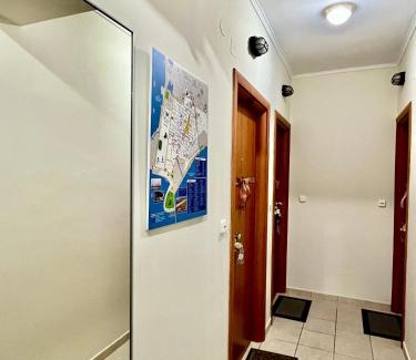 Mesolongi Apartment | Pinpoint Rooms