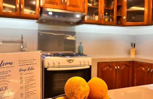 Puerto Baquerizo Moreno Apartment | Pinzones Retreat