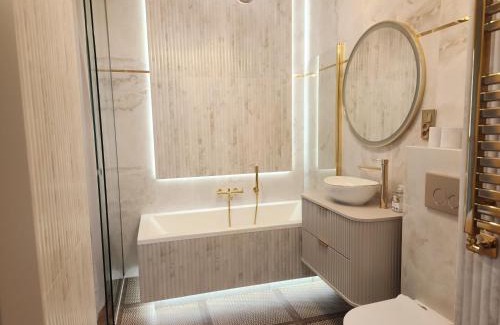 Srodmiescie Apartment | Piotrkowska.eu Apartament Romantica