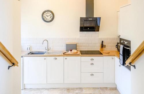 Lydney House | Pipistrelle - Uk30758