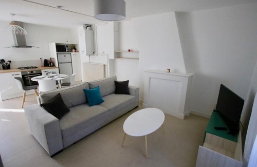 Ecartelee-Bonabry-Orieres-Paron Apartment | Pipon