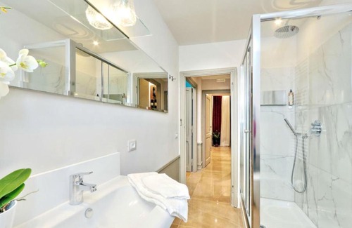 Monti Apartment | Piranesi Charmsuite