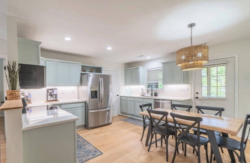 Long Beach House | Pirate's Cove of Oak Island, NEW - Game Room, Bunk Room, Golf Cart Included