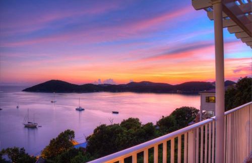 Estate Kings Quarter Resort | Pirate's Pension at Bluebeard's Castle