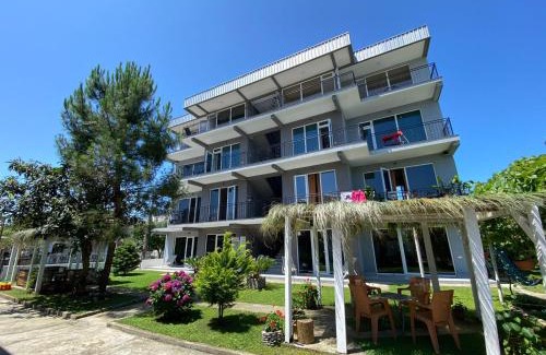 Kobuleti Bed & Breakfast | Pirosmani
