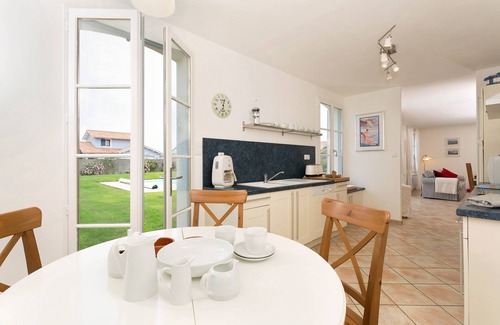 L'Aiguillon-sur-Vie Villa | Piscine privée! Villa rustique sur terrain de golf
