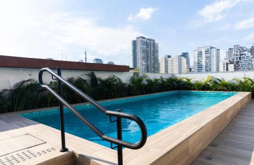 Pinheiros Apartment | Piscina, AC, Pinheiros, Internet| Brazilian Corner