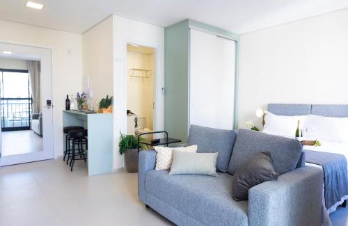 Pinheiros Apartment | Piscina, AC, Pinheiros, Internet| Brazilian Corner