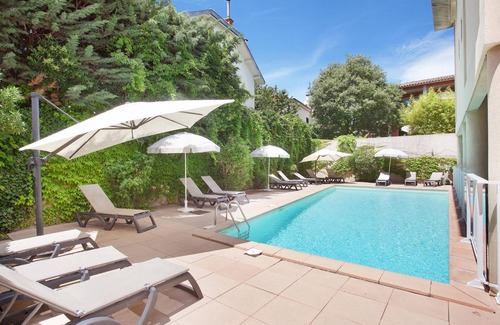 Couronne Urbaine Condo | Piscine et soleil à deux pas du Cours Mirabeau