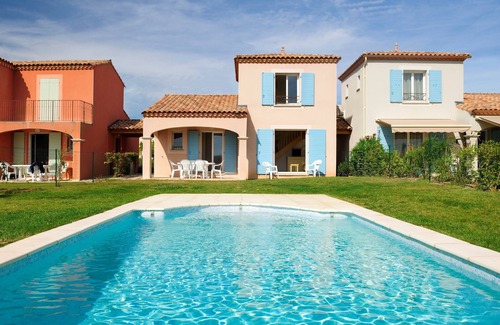 Homps Villa | Piscine Privée! Proche du Canal Accès Hammam + Gym