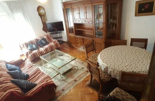 Sandiche Apartment | Piso 3 habitaciones en Grado