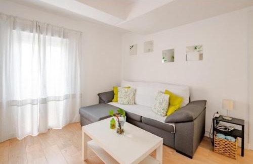 Figares Apartment | PISO CON GARAJE GRATIS EN EL CENTRO DE GRANADA.