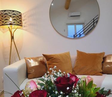Arles House | Pissenlit Une Prairie en Provence