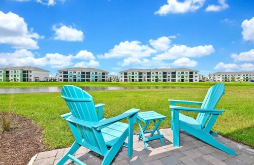 West Kissimmee House | Pistachio Palace - Sleeps 10!
