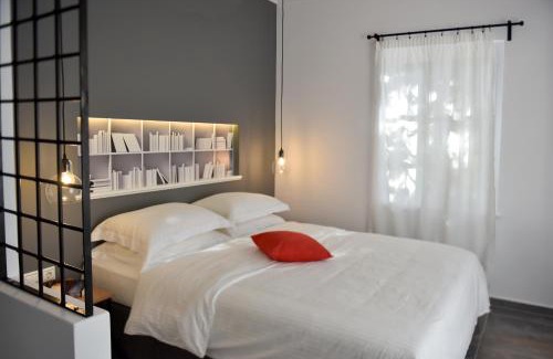 idhra House | Piteoussa