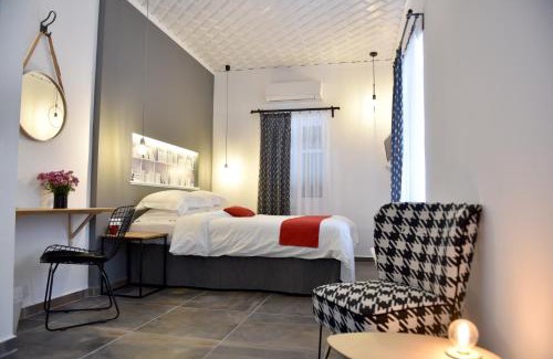 idhra House | Piteoussa