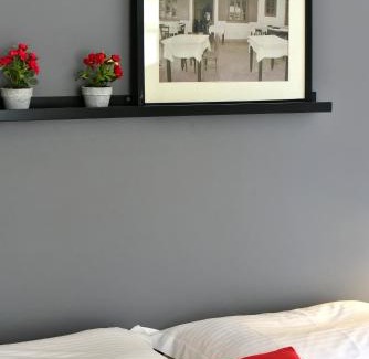 idhra House | Piteoussa rooms